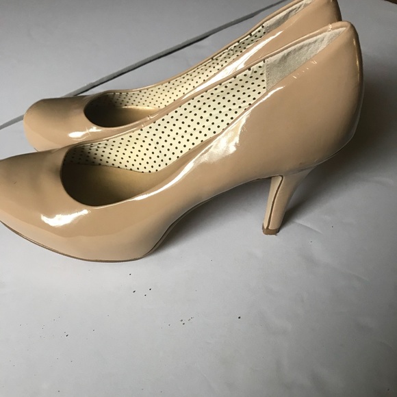 Nude Madden Girl Pumps 7 - Picture 3 of 6